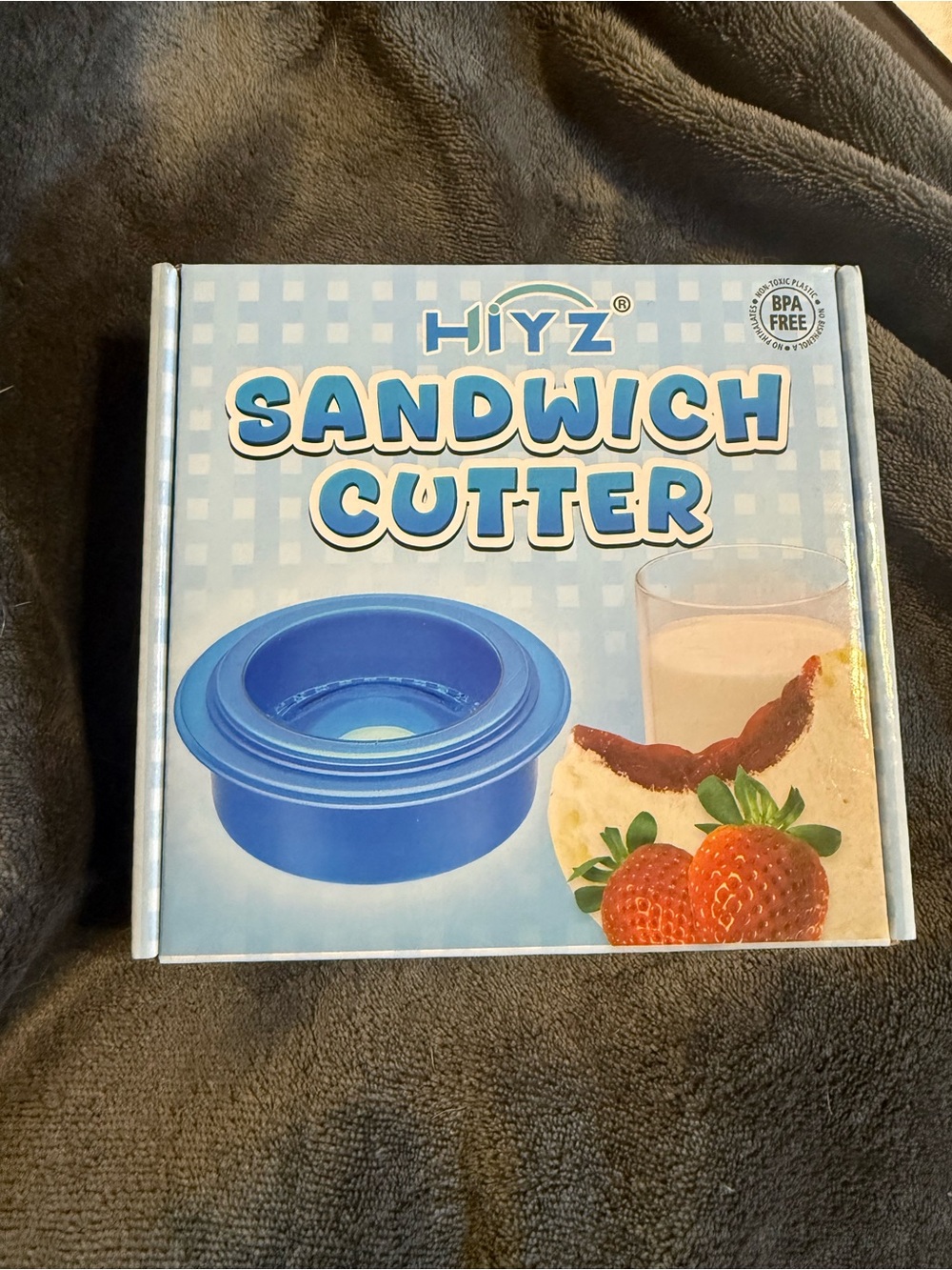 New - sandwich cutter